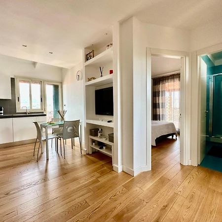 Suite Delicia Apartment - Appartamento Con Terrazza Nápoly Kültér fotó
