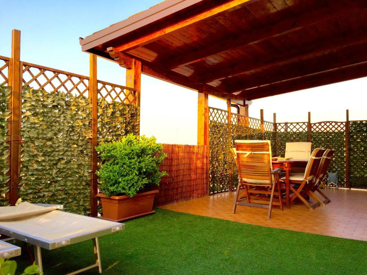 Suite Delicia Apartment - Appartamento Con Terrazza Nápoly Kültér fotó