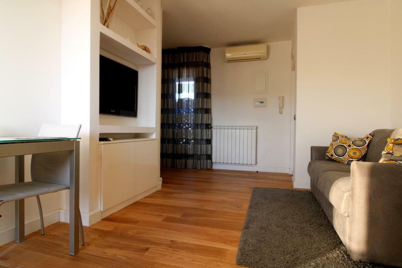 Suite Delicia Apartment - Appartamento Con Terrazza Nápoly Kültér fotó
